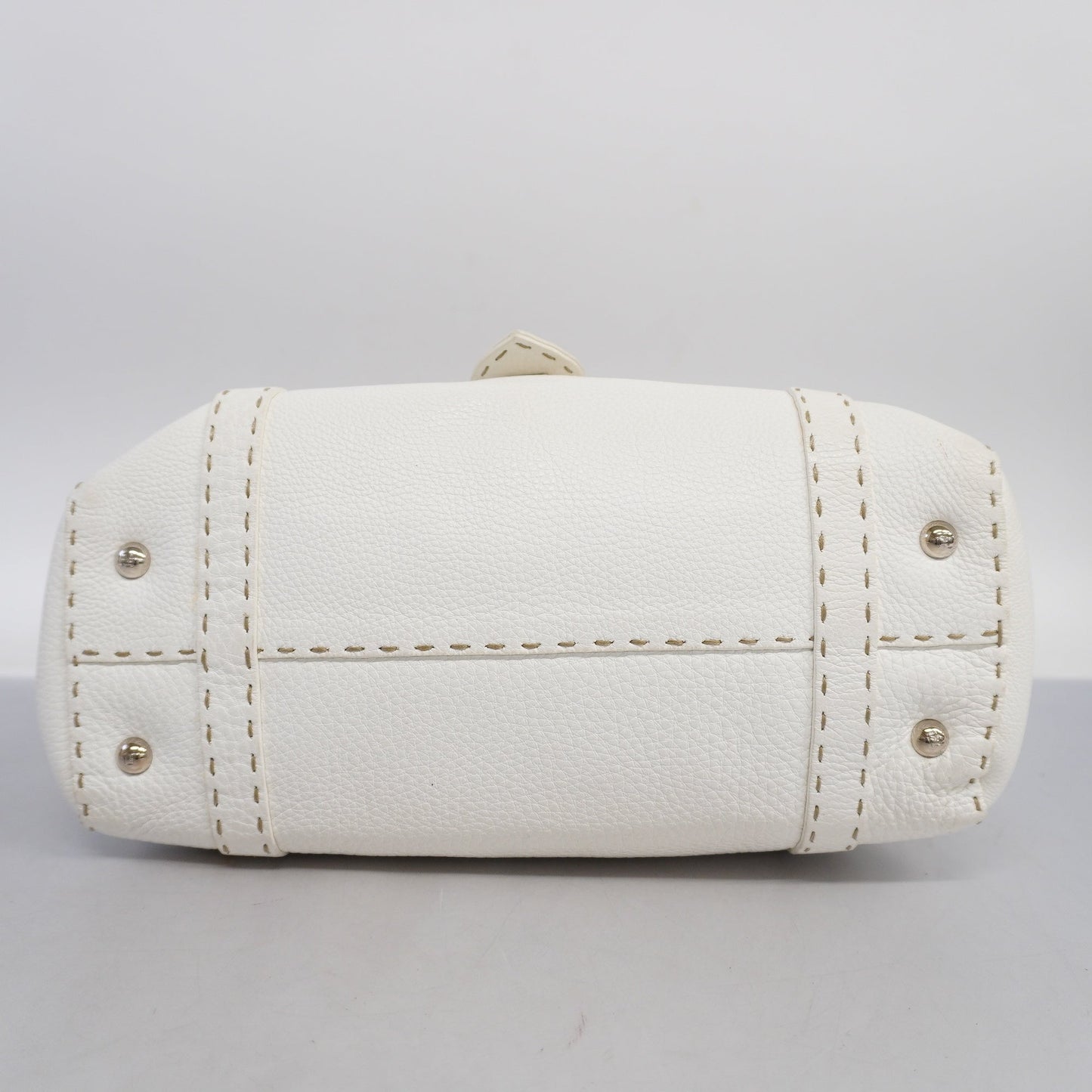 FENDI   Selleria Handbag Women's Leather Handbag White