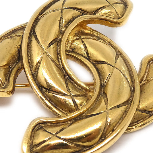 CHANEL Quilted CC Brooch Pin Corsage Gold 1153 75094