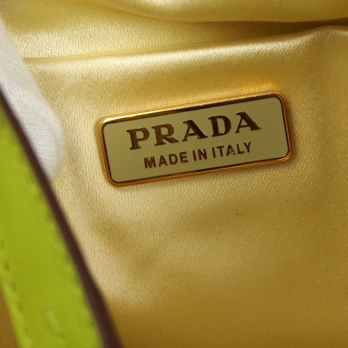 PRADA * Chain Shoulder Bag Green