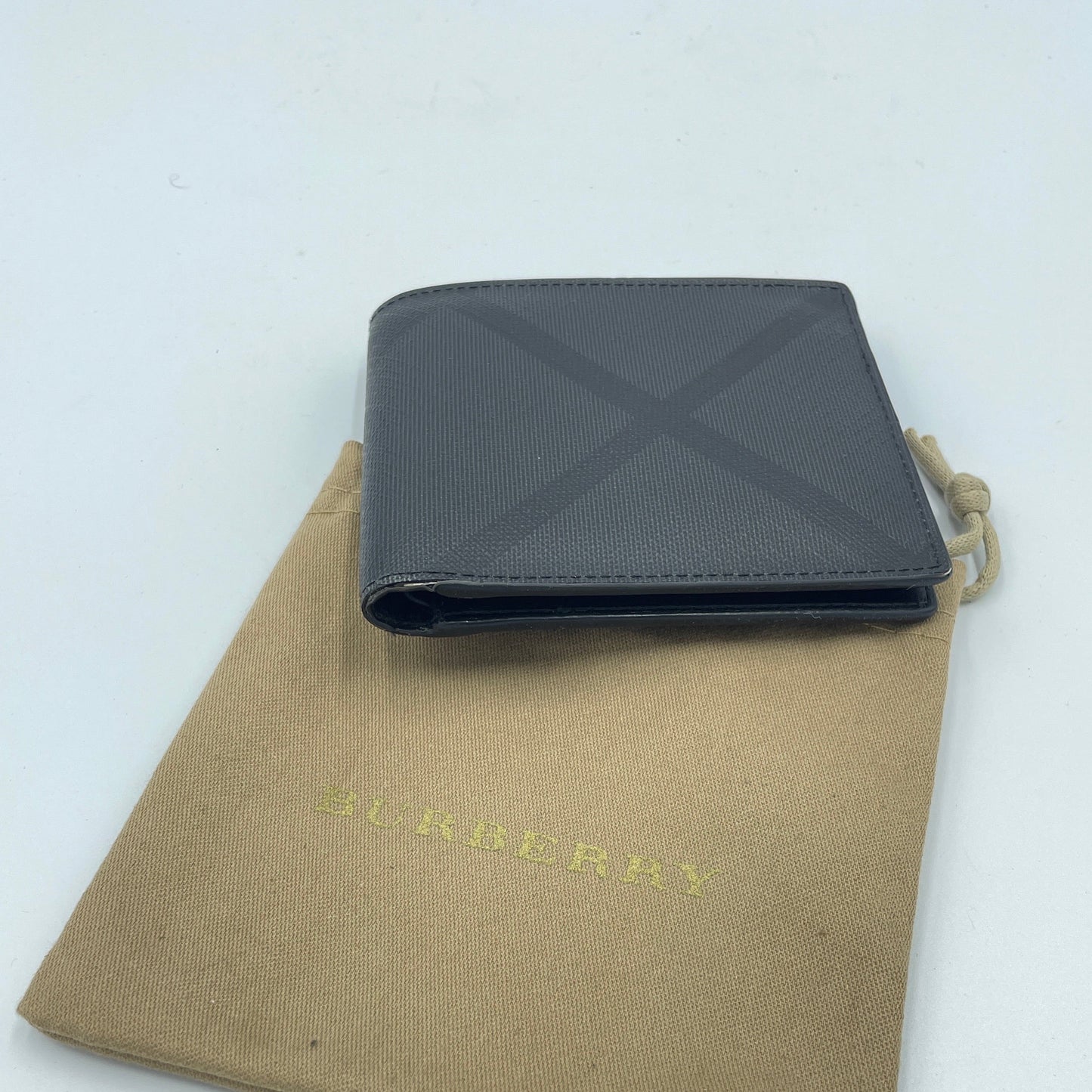 Wallet Luxury Designer By Burberry  Size: Medium