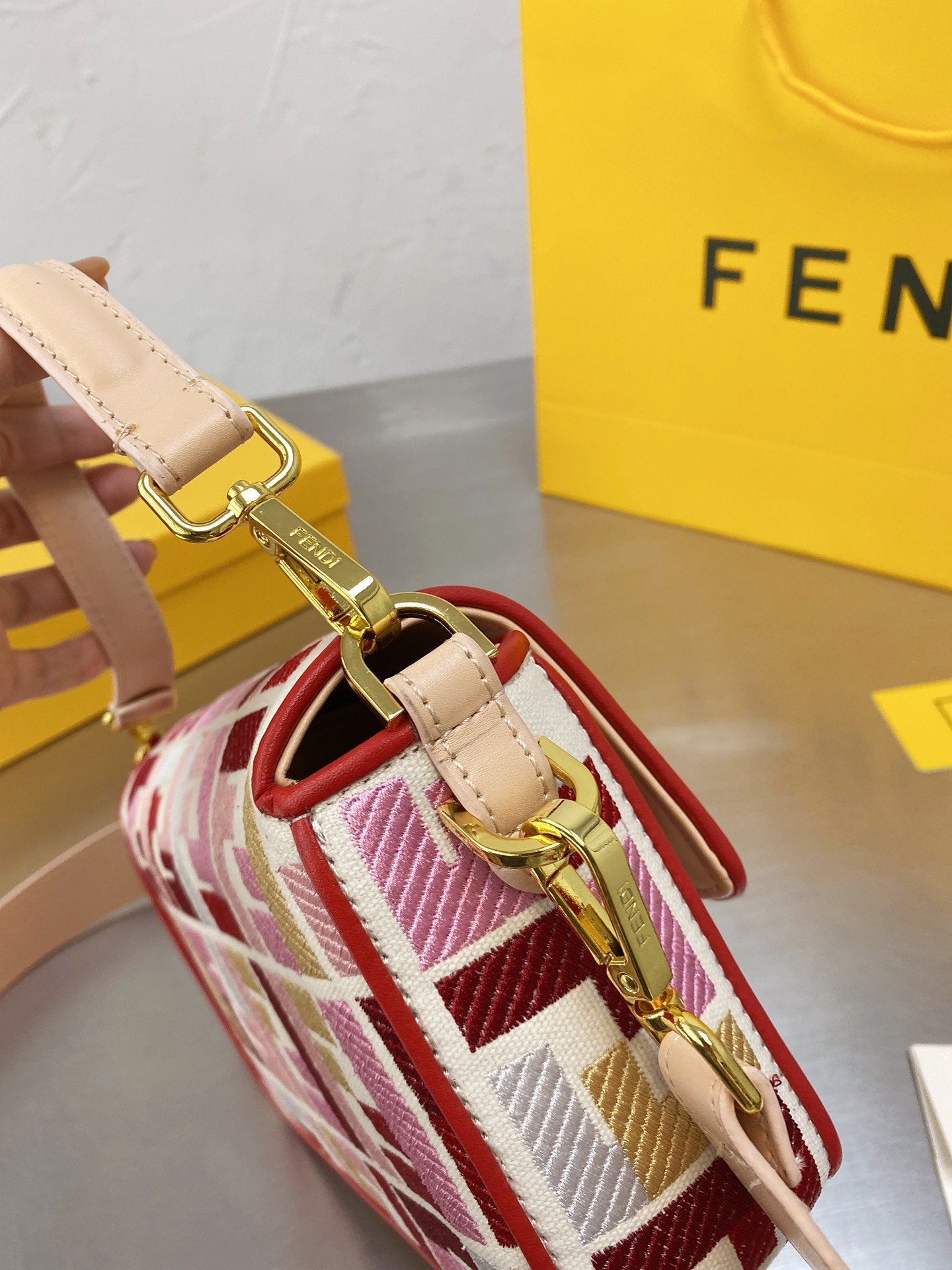 NEW Arrival Bags Fendi 119