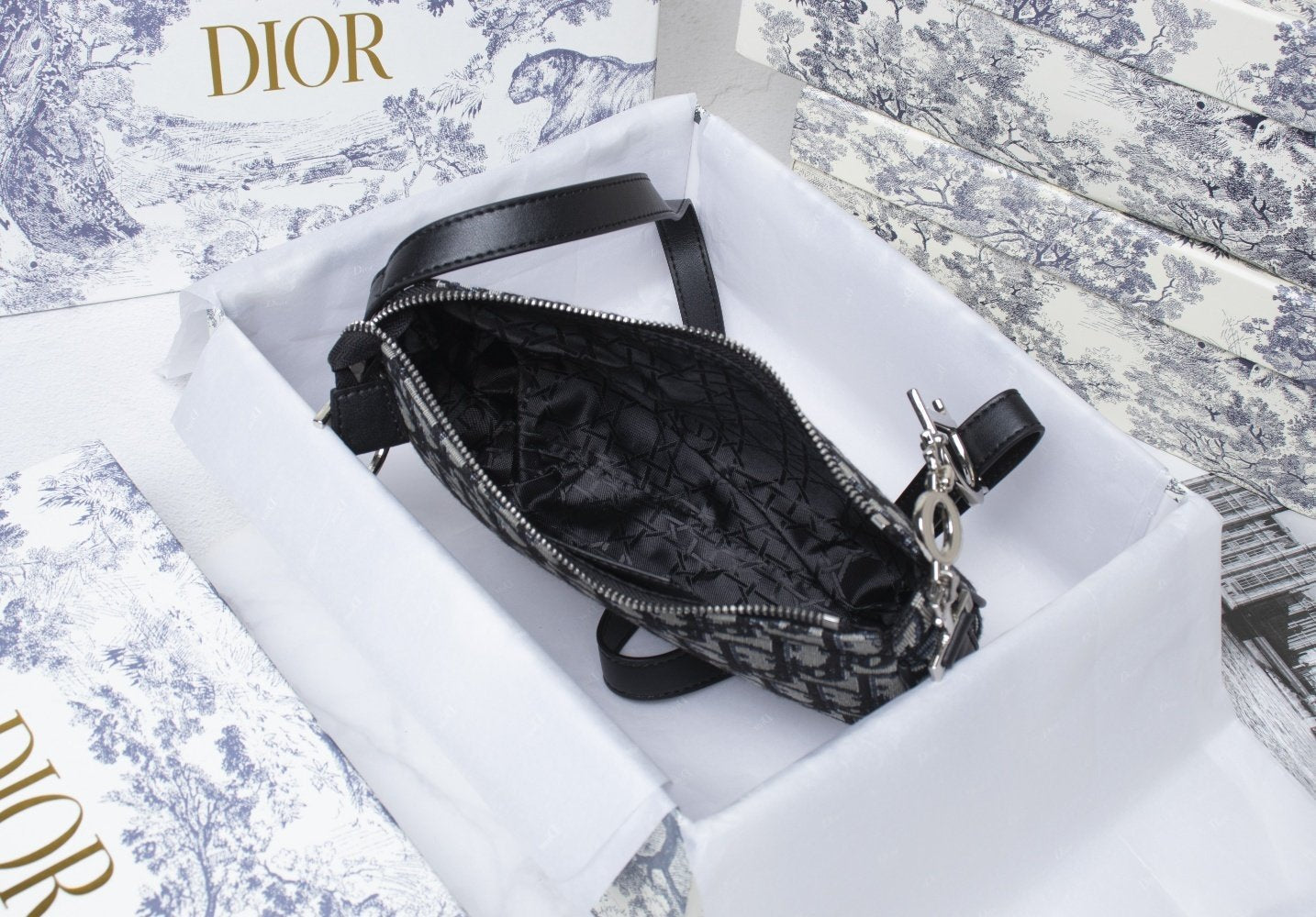 MO - Top Quality Bags Christian Dior 111