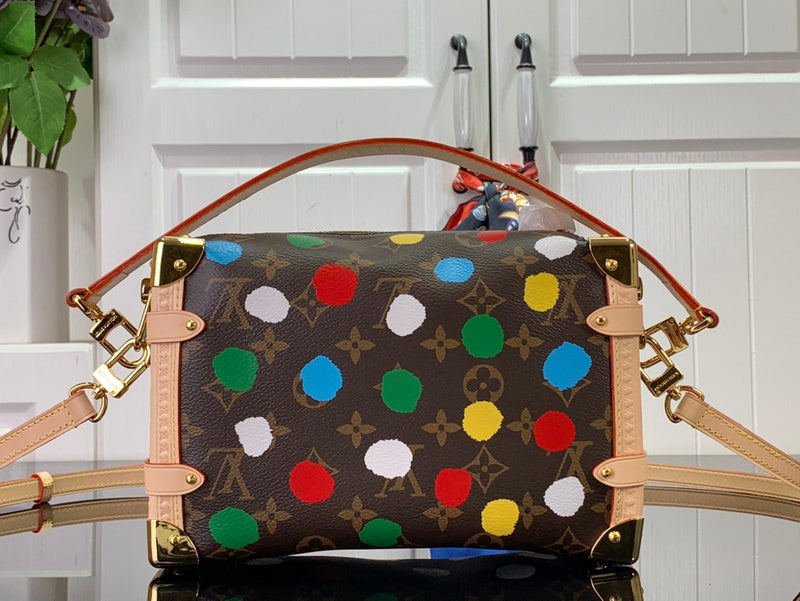 Bags Attire Louis Vuitton bags - 2483
