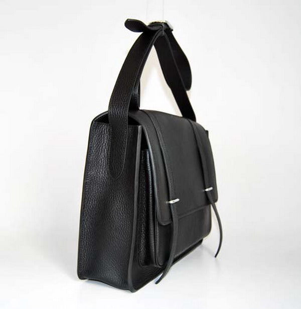 Hermes Steve 92111 Ladies Black