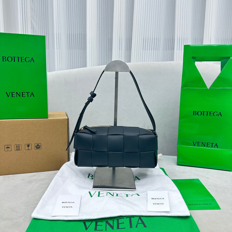 Bags Attire - Bottega Veneta Bags - 554