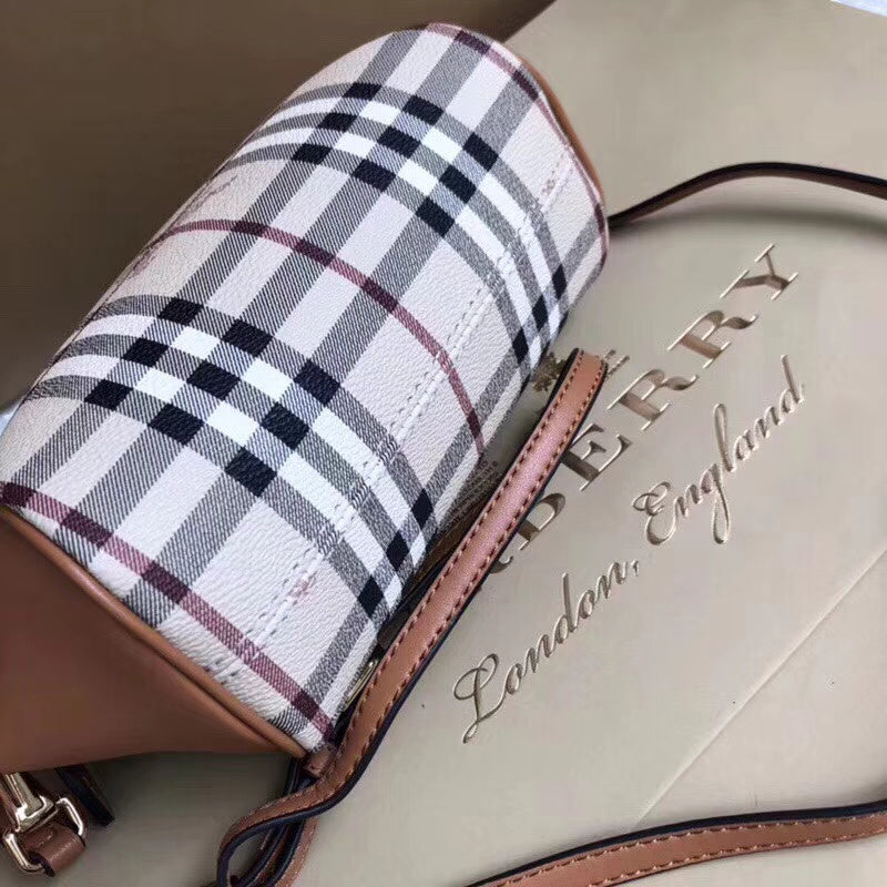 Burberry Bags - Bagsattire   345