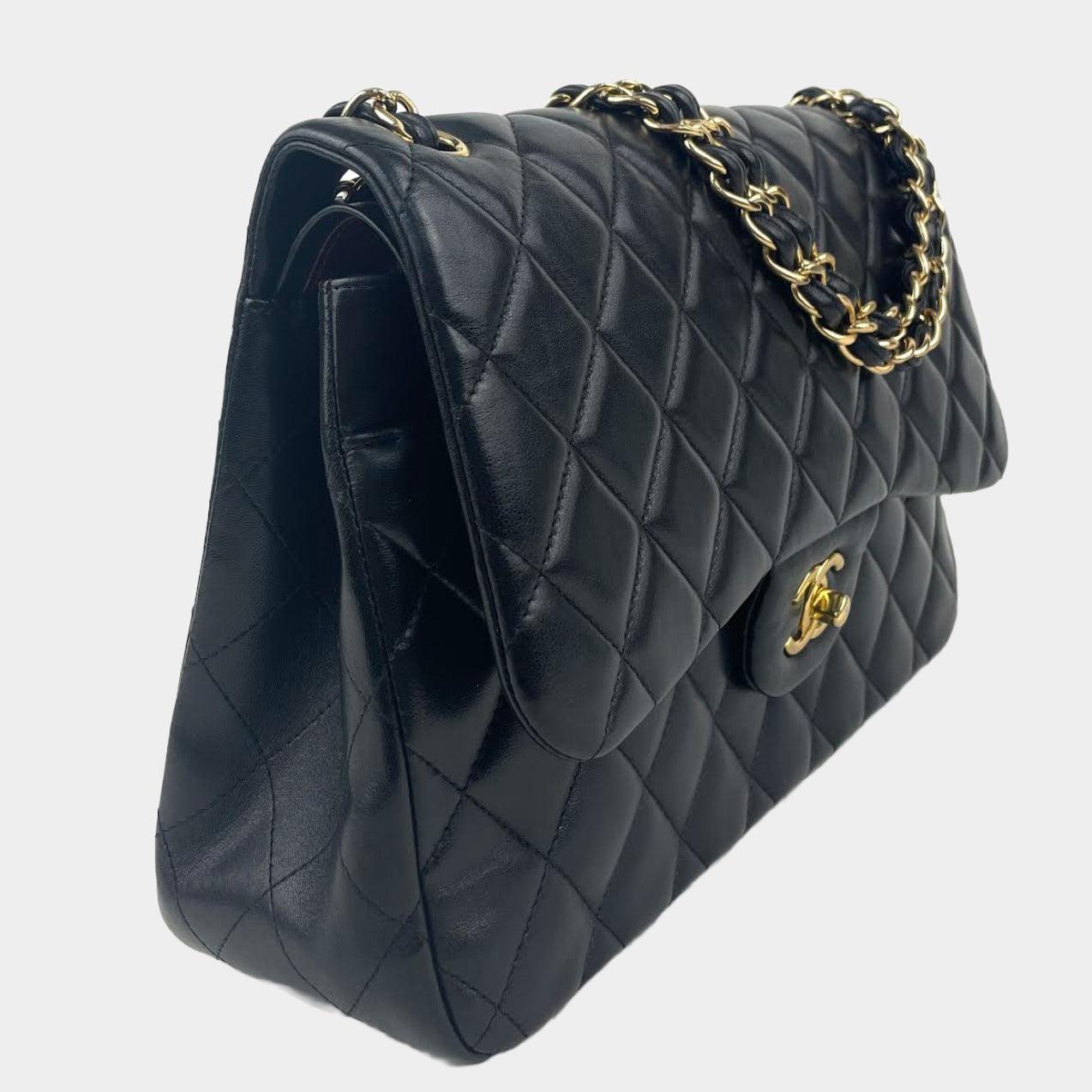 CHANEL Classic Jumbo Double Flap Lambskin w/Gold