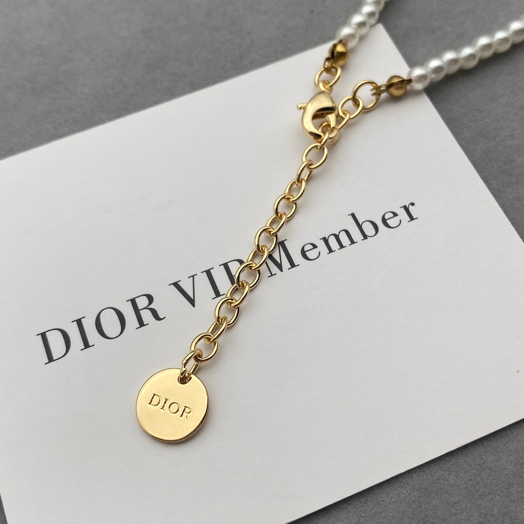 EN - Lux Necklace Christian Dior005