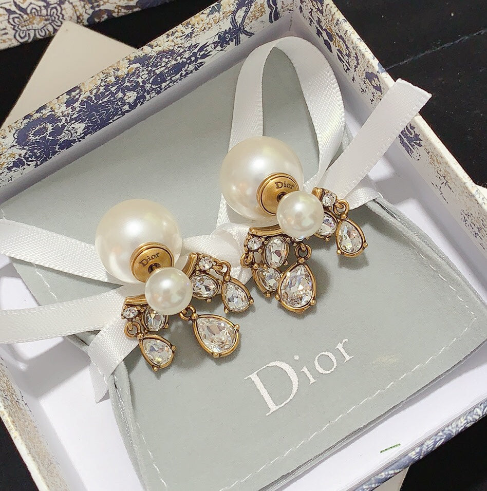 EN - Lux Earring Christian Dior 039