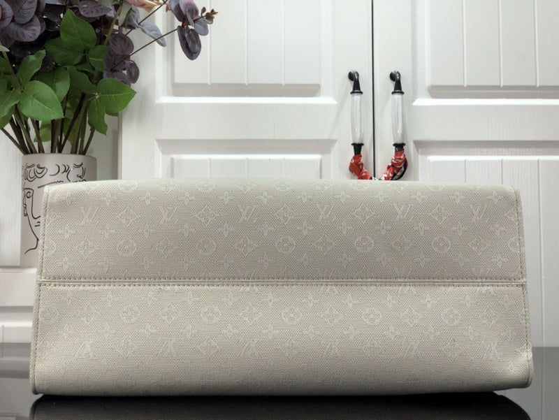 Bags Attire Louis Vuitton bags - 2459