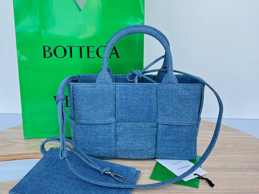 Bags Attire - Bottega Veneta Bags - 1289