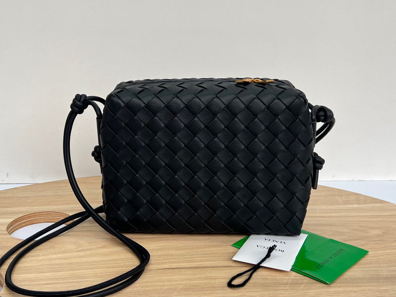 Bags Attire - Bottega Veneta Bags - 708