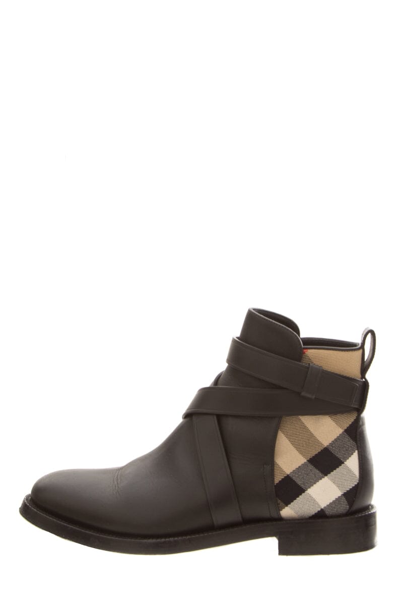 Burberry Nova Check Wrap Detail Leather Boots SZ 37