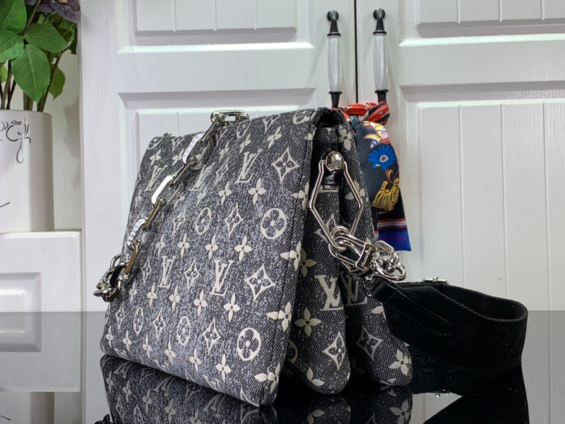 Bags Attire Louis Vuitton bags - 2487