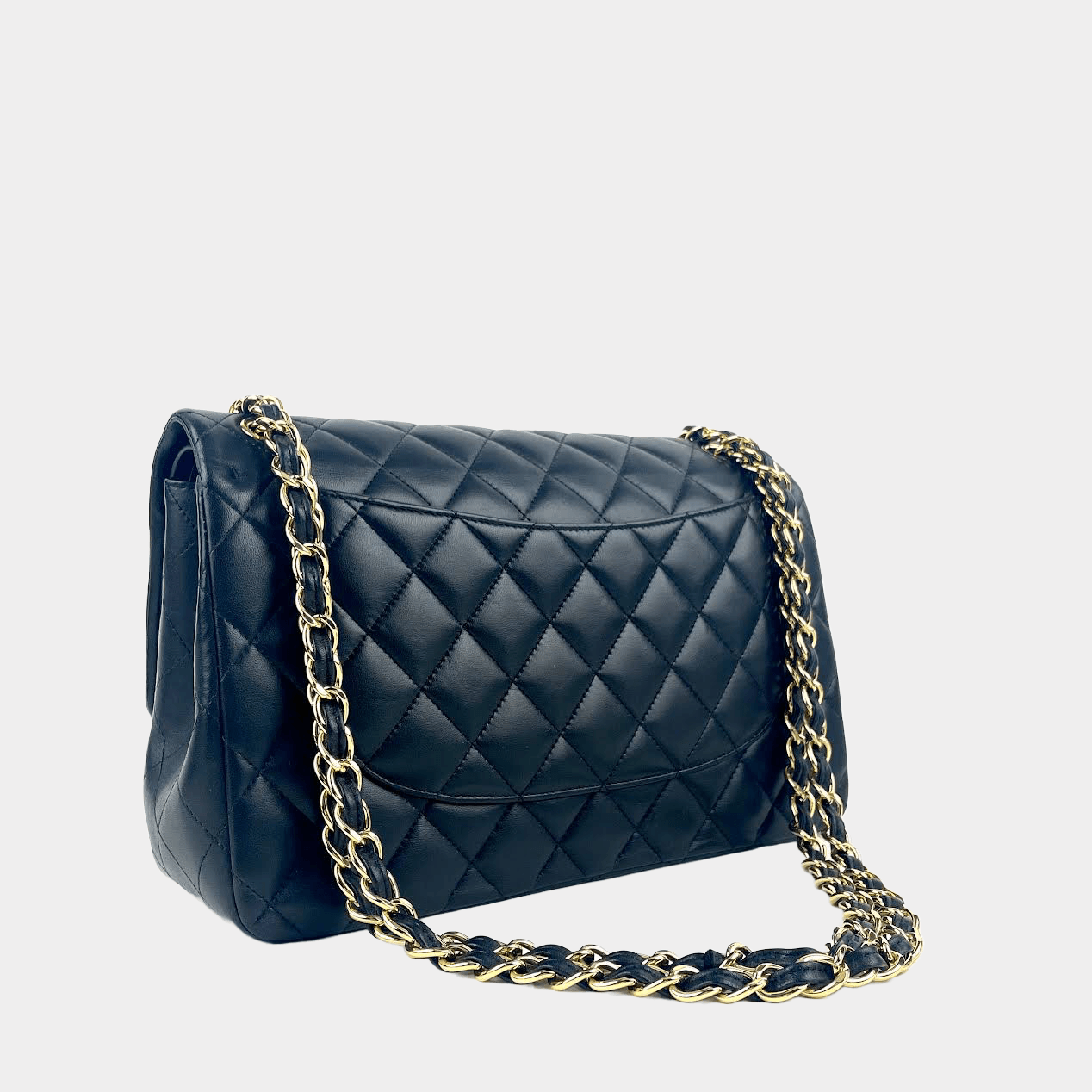 CHANEL Jumbo Dbl Flap Quilted Lambskin w/gold