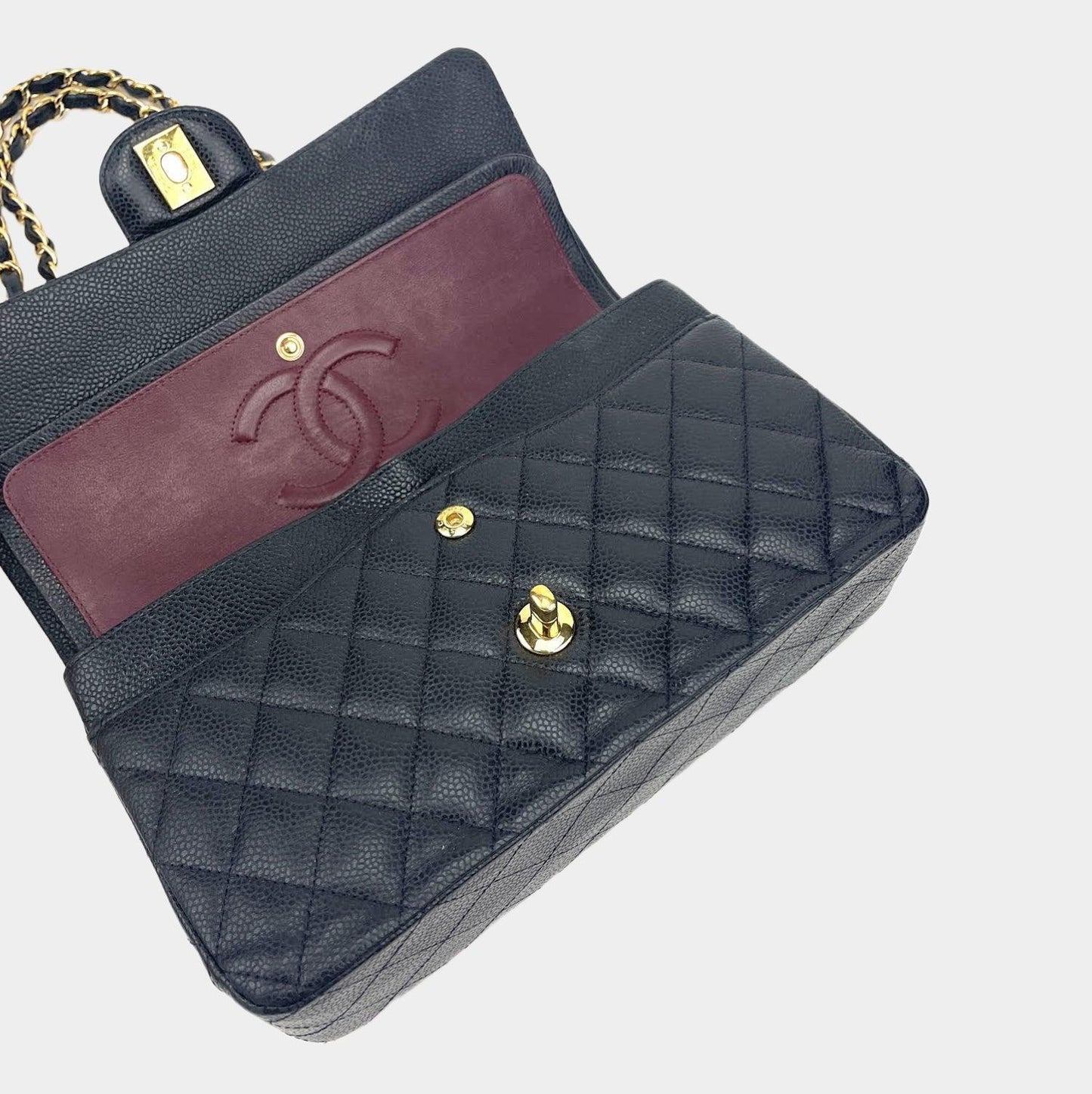 CHANEL Medium Double Flap Caviar Black w/Gold