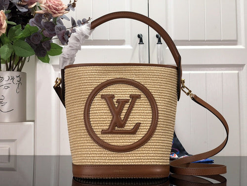 Bags Attire Louis Vuitton bags - 2468