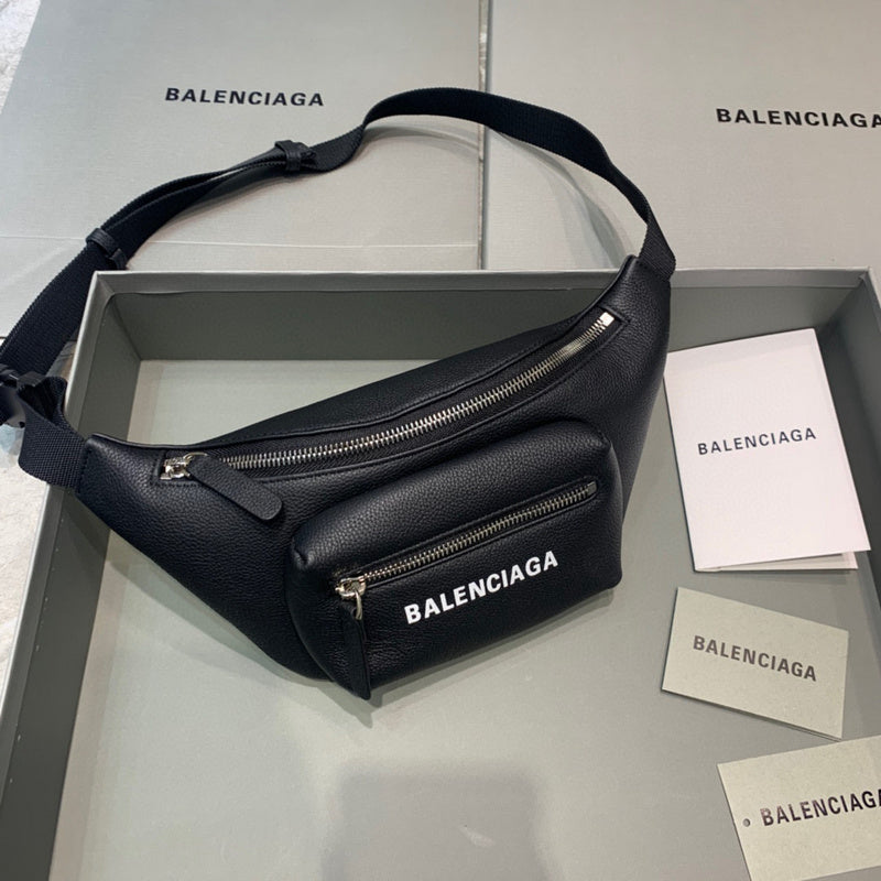 Bags Attire - Balenciaga Bags - 1084