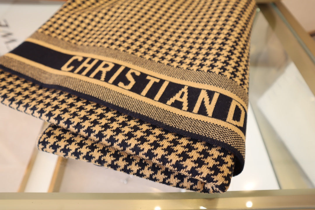 EN - Luxury  Christian Dior Scarf 007