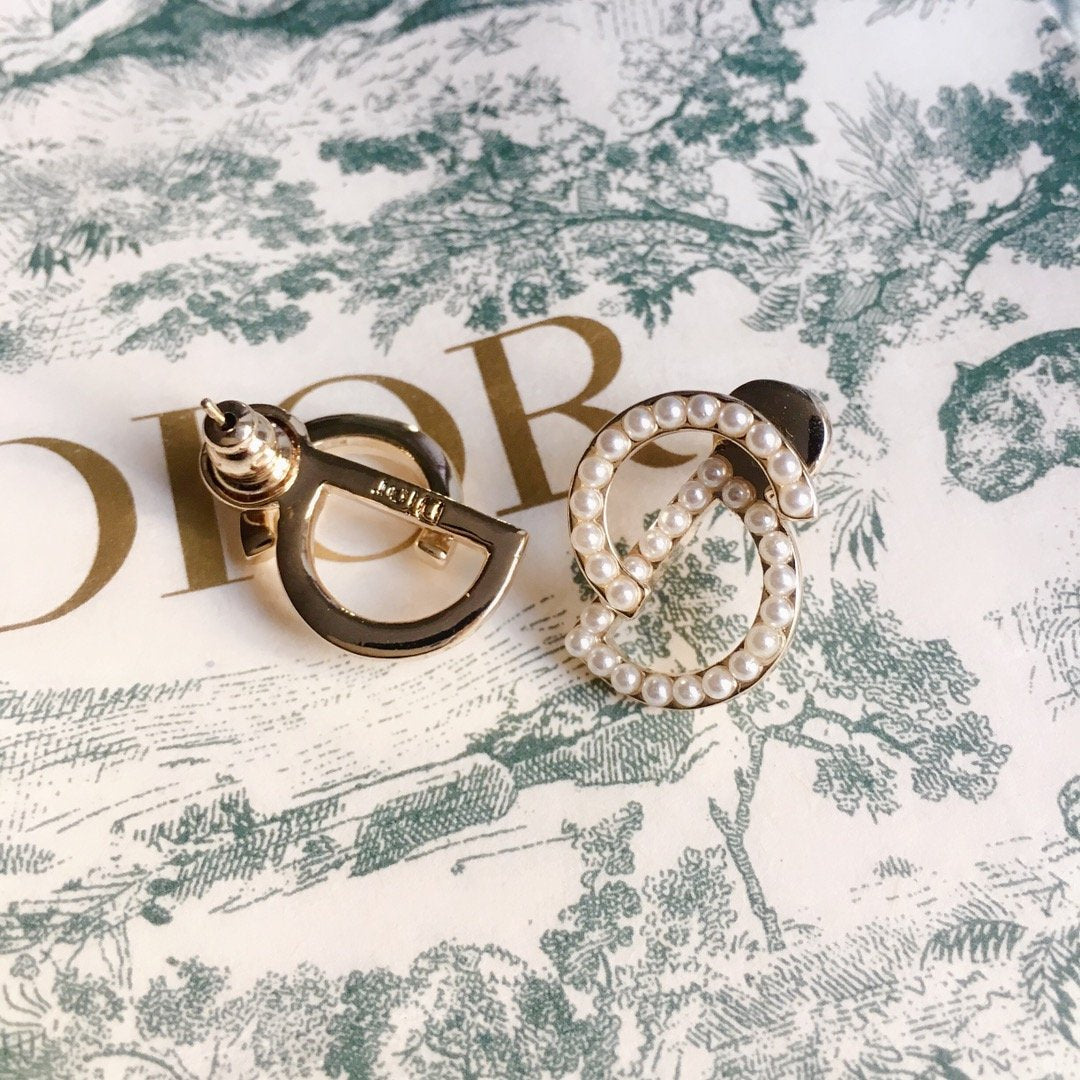 EN - Lux Earring Christian Dior 047