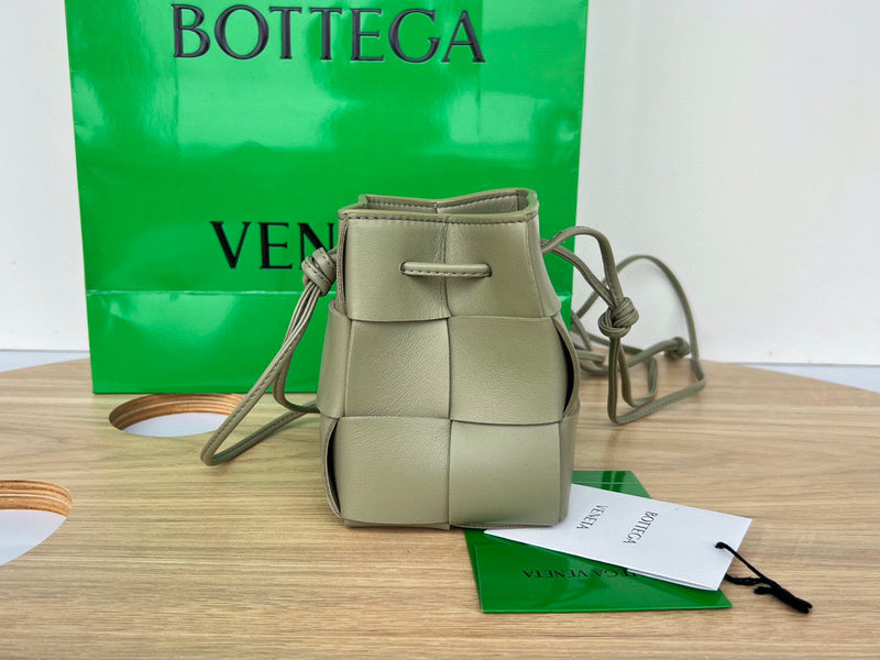 Bags Attire - Bottega Veneta Bags - 1172