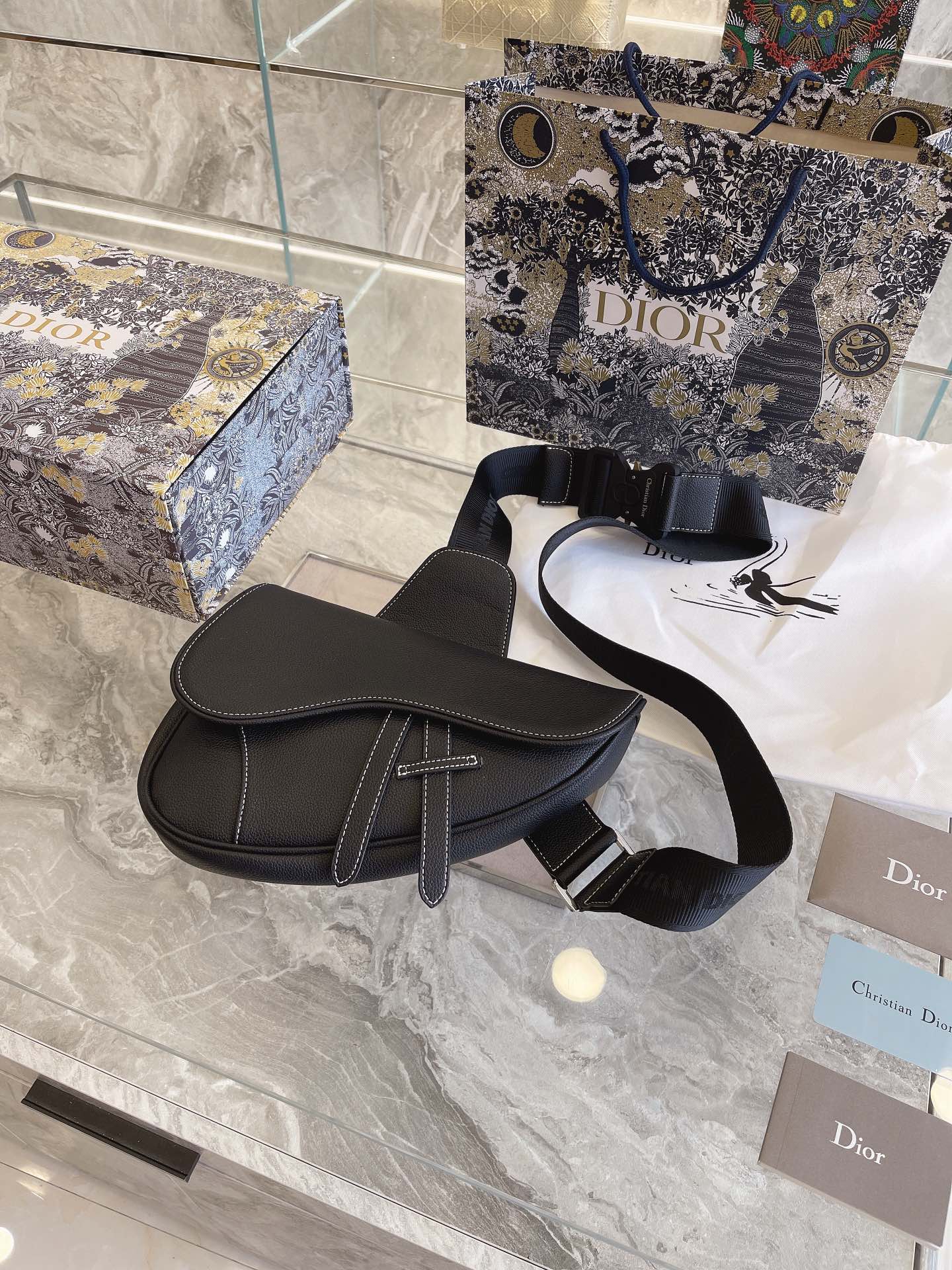 Bags Attire - Luxury Edition Bags DIR 325