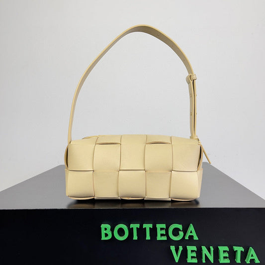 Bags Attire - Bottega Veneta Bags - 1084