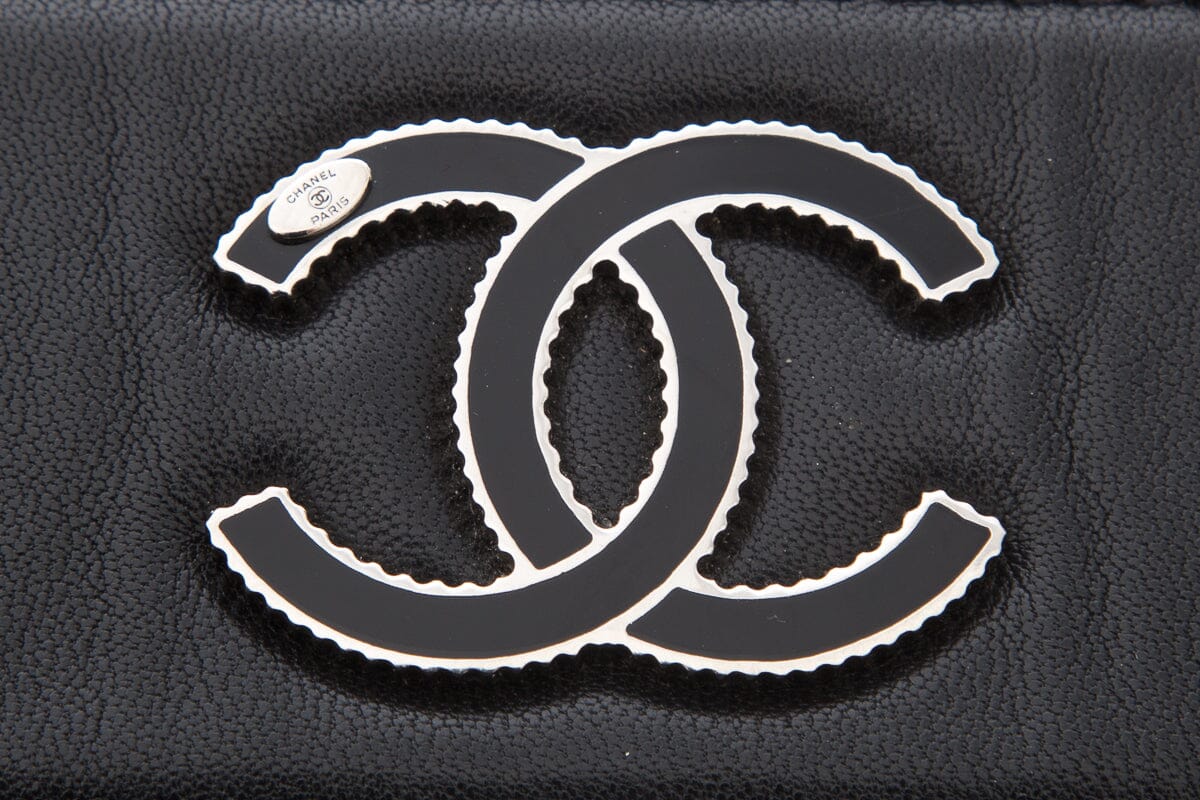 Chanel Black Diamond Quilted Shopping Tote