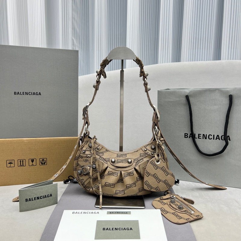 Bags Attire - Balenciaga Bags - 755