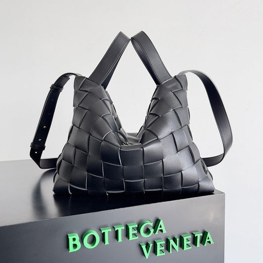 Bags Attire - Bottega Veneta Bags - 711