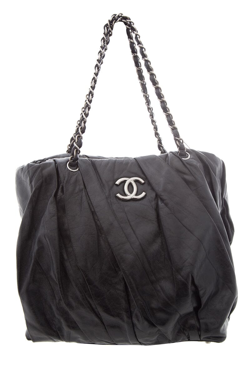 Chanel 2009 Black Twisted Tote Handbag