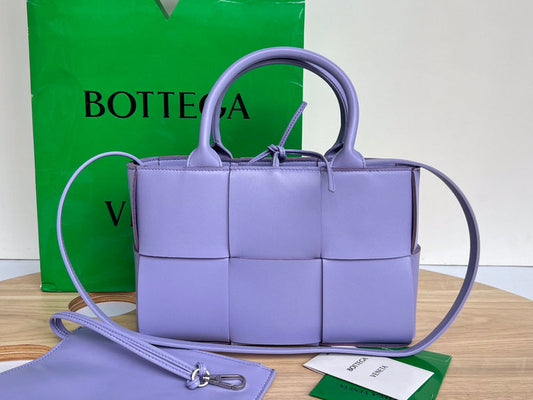 Bags Attire - Bottega Veneta Bags - 1571