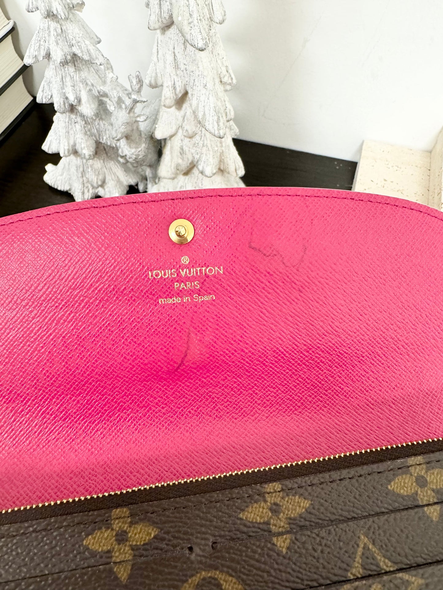 LOUIS VUITTON Monogram Bloom Flower Emilie Wallet in Fuchsia