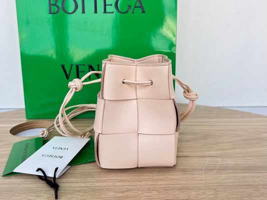 Bags Attire - Bottega Veneta Bags - 1171