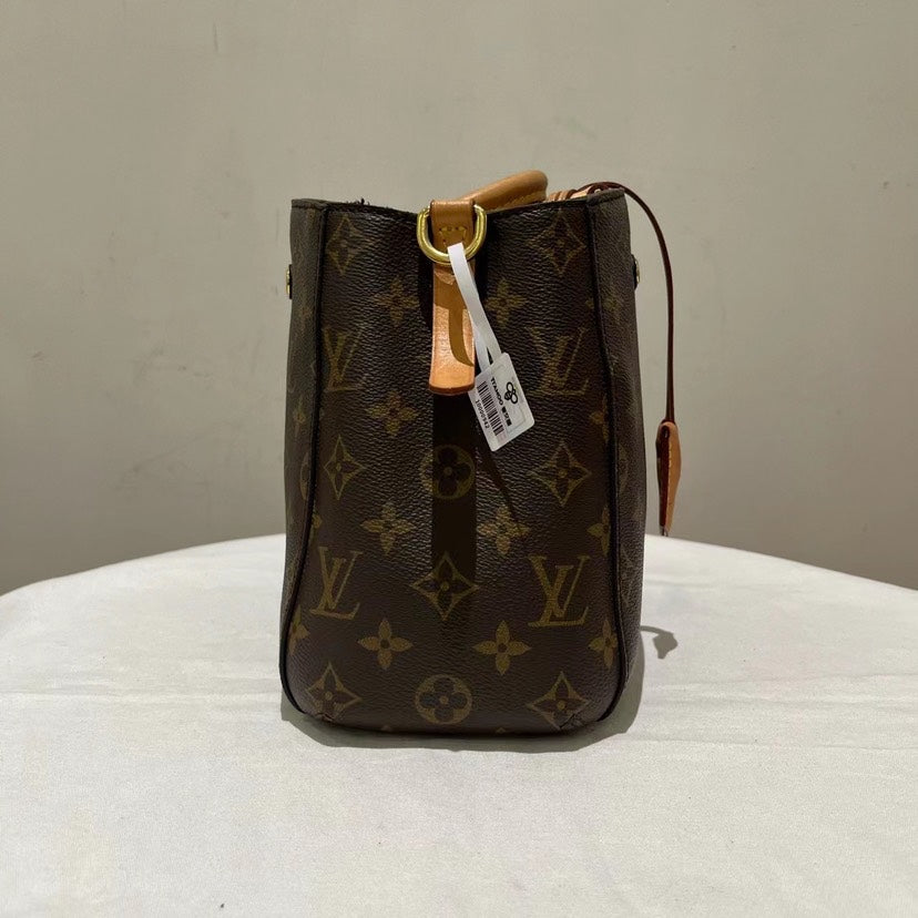 Louis Vuitton Montaigne Bag, Brown