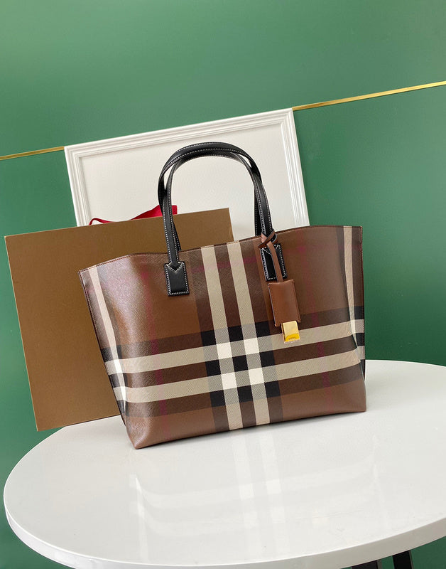 Bags Attire - Burberry Bags - 445