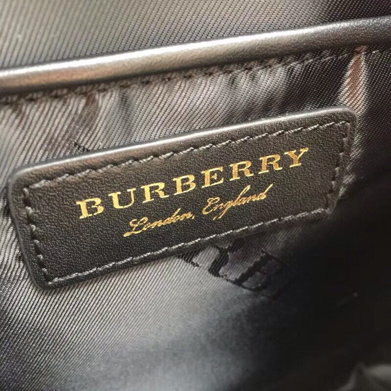 Burberry Bags - Bagsattire   701