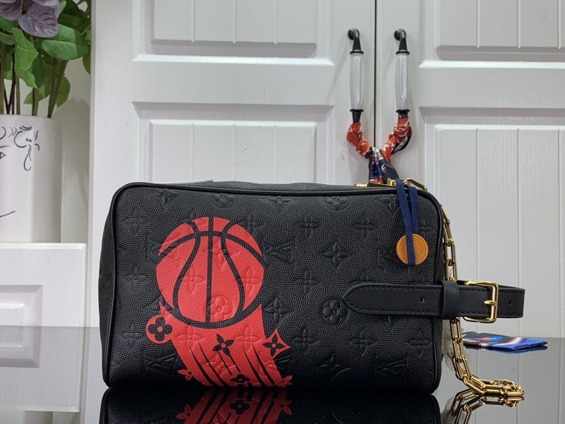 Bags Attire Louis Vuitton bags - 2488