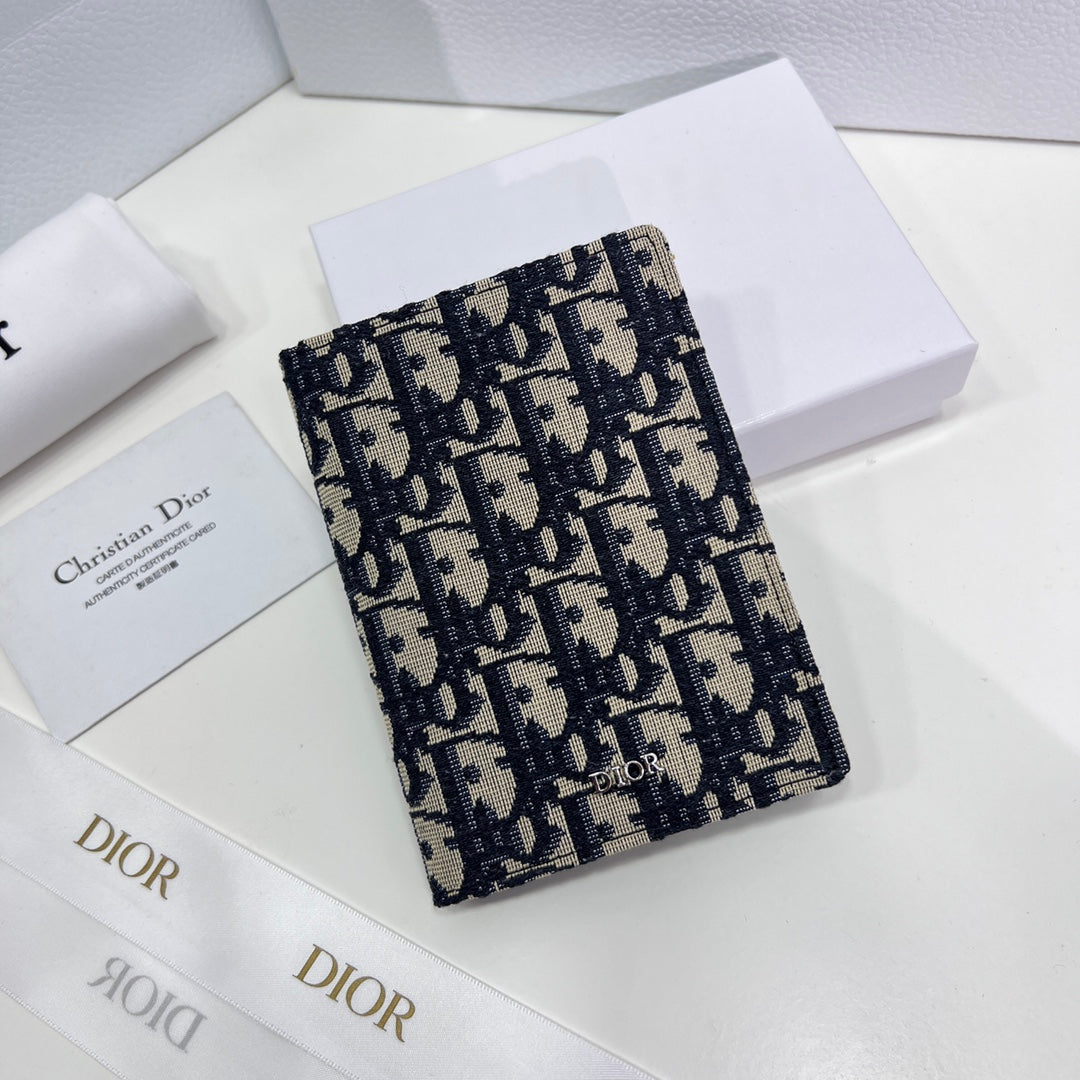 EN - New Arrival Wallet Christian Dior 018