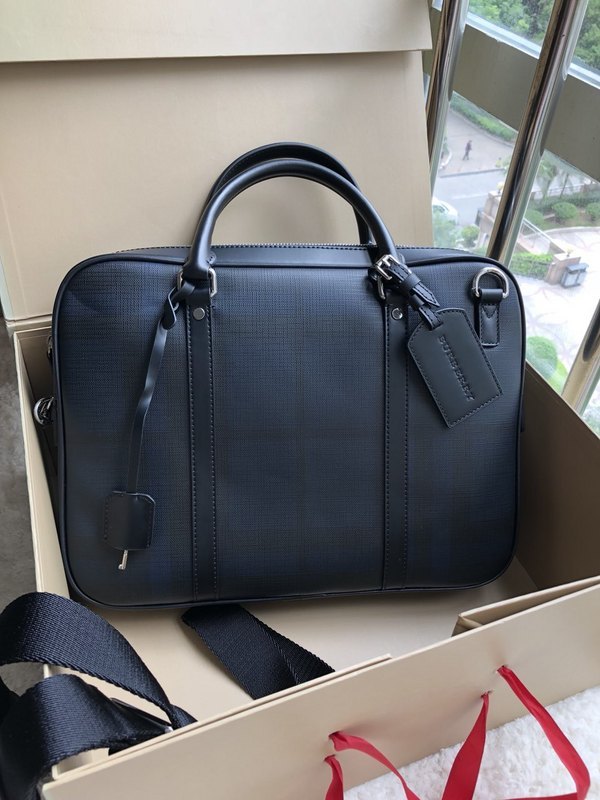 Burberry Bags - Bagsattire   370