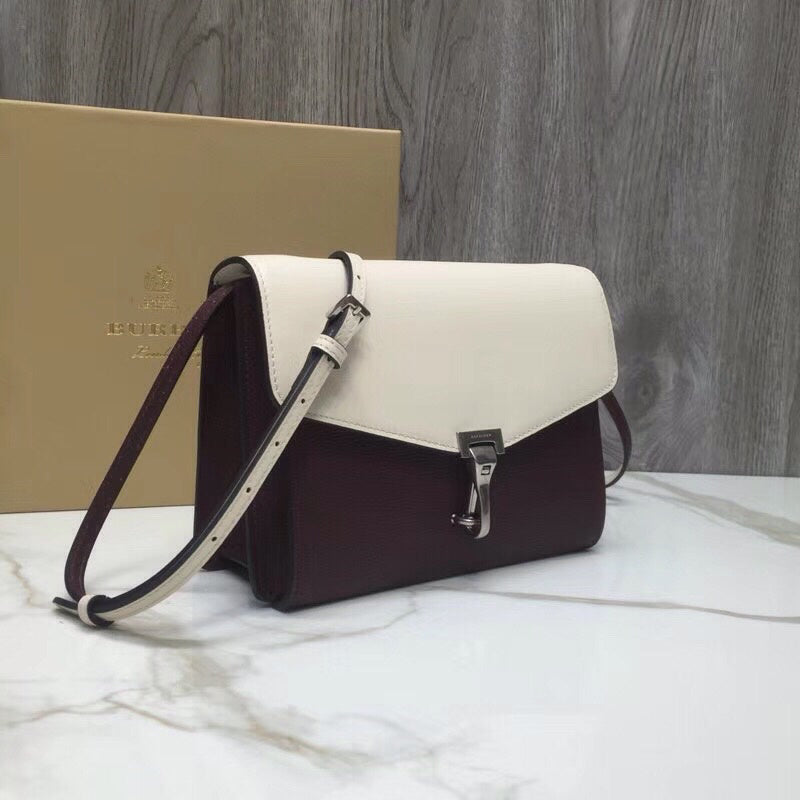 Burberry Bags - Bagsattire   734