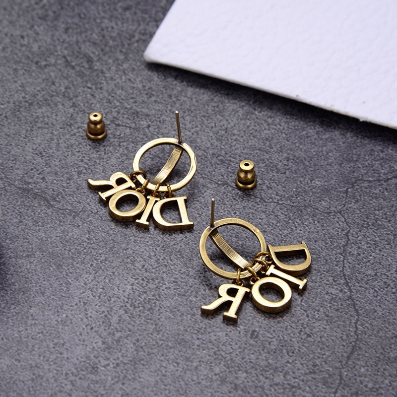 High Quality Earring dior 042