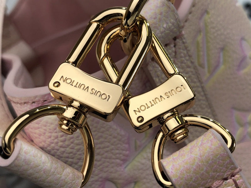 Bags Attire Louis Vuitton bags - 2457