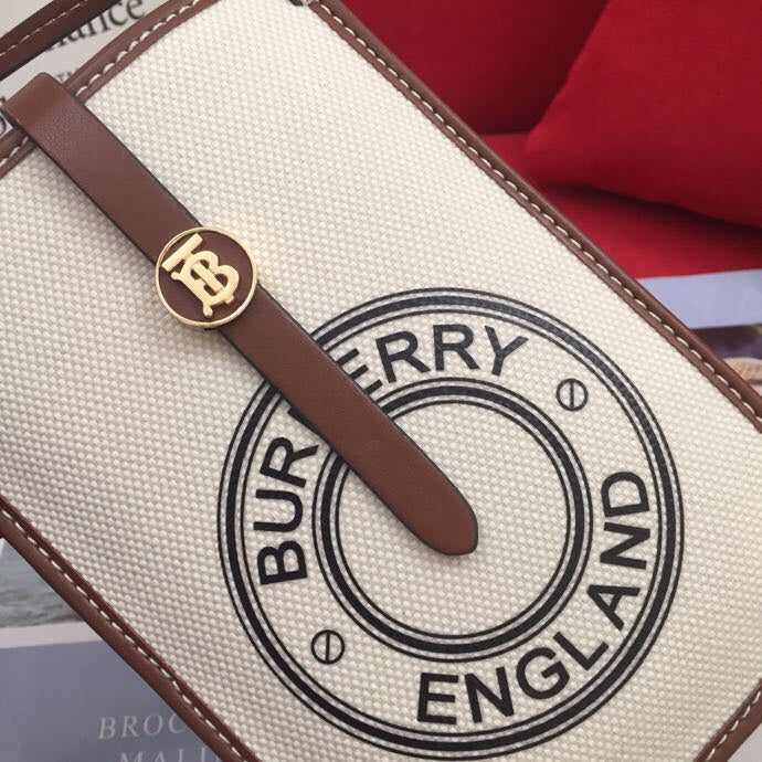 Burberry Bags - Bagsattire   188