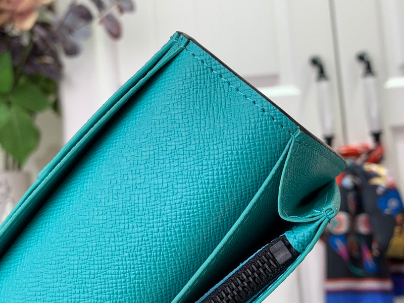 Bags Attire Louis Vuitton bags - 2485