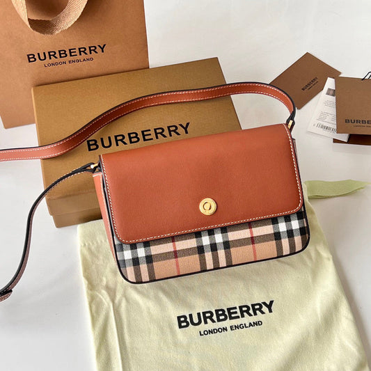 Bags Attire - Burberry Bags - 297