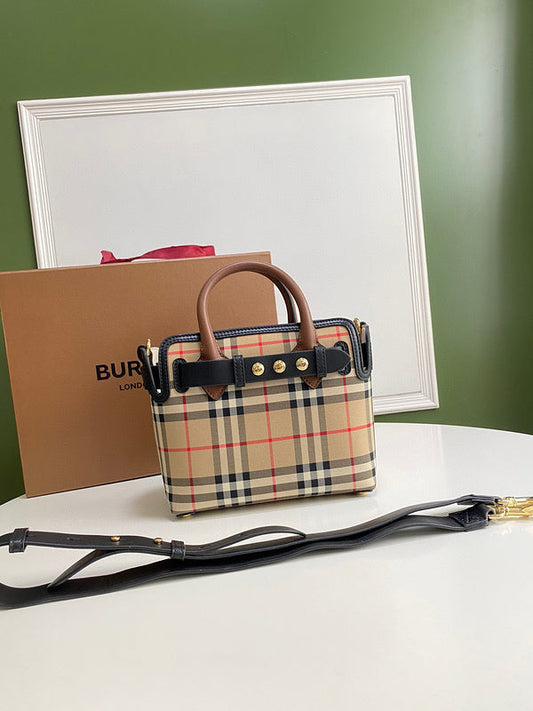 Bags Attire - Burberry Bags - 026