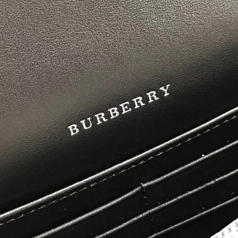 Burberry Bags - Bagsattire   444