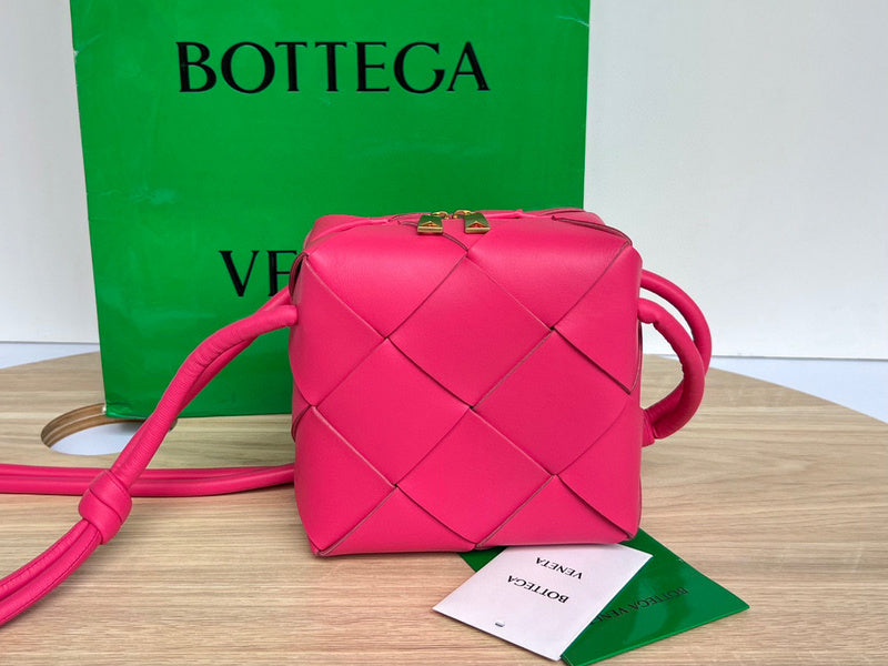 Bags Attire - Bottega Veneta Bags - 1083