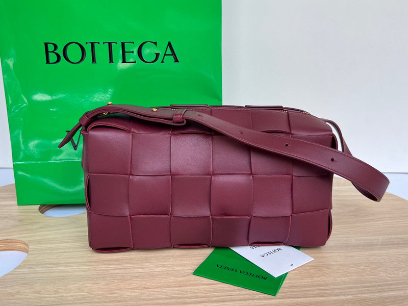 Bags Attire - Bottega Veneta Bags - 746